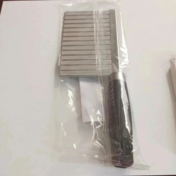 Vegetables slicer plus a cell phone holder bundle..stainless steel..NWT - Picture 1 of 5